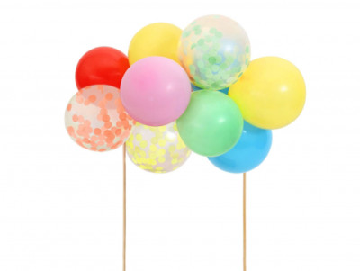 Cake Topper ballons multicolores chez bogato gateau patisserie de fete et anniversaire paris