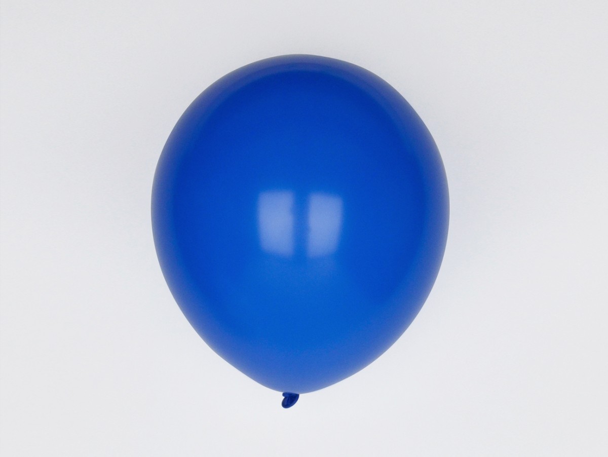 Chez Bogato - Pâtisserie Paris - Ballons bleu uni pour les fêtes d'anniversaires