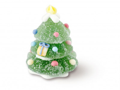 Sapin vert et décorés en pâte de fruits, pour décorer ses gâteaux et cupcakes de Noël.
