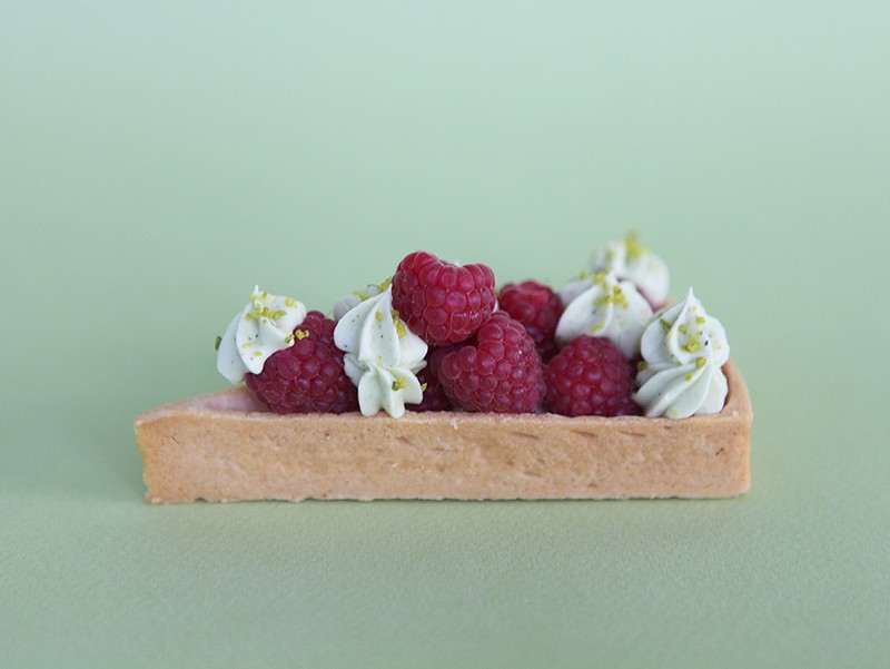 Chez Bogato - Pâtisserie Paris - Tarte Framboise x Pistache Chez Bogato - Pâtisserie Paris - Tarte Framboise x Pistache