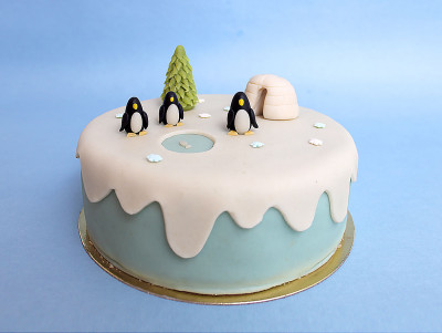 Chez Bogato - Pâtisserie paris - Gâteau Pingouins sur la banquise pour les fêtes d'anniversaire enfants !