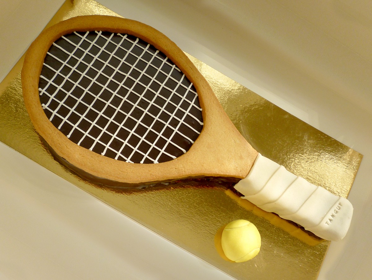 Gâteau Raquette de Tennis, gâteau pour une fête d'anniversaire de tennisman !