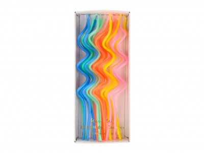 Chez Bogato - Pâtisserie Paris - Bougies twist multicolores pour vos gâteaux d'anniversaire