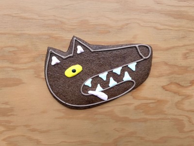 Chez Bogato - Pâtisserie Paris - Sablé décoré à la main en forme de tête de Loup