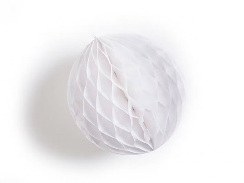 Chez Bogato - Pâtisserie Paris - Déco boule blanc