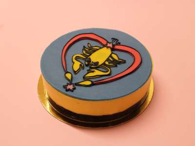 Gâteau d'anniversaire Astro Scorpion avec un dessin de l'artiste française Virgen. À commander et personnaliser.