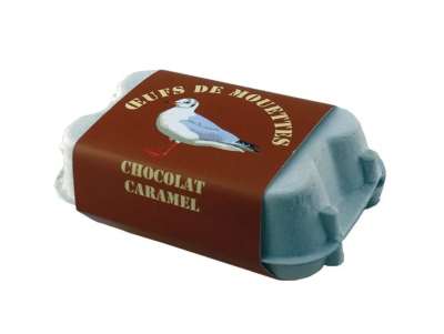 boite de 6 oeufs au chocolat et au caramel, présentés dans une boite à oeuf avec un joli packaging marron et une mouette