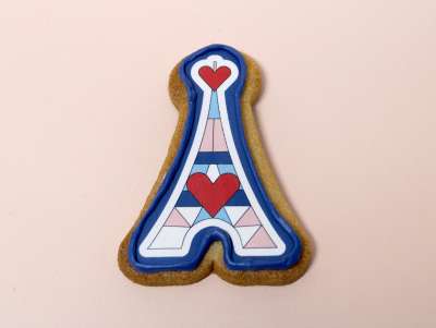 Pâtisserie exclusive pour les JO Paris 2024 : sablé Jeux Olympiques avec l'artiste Virgen, Tour Eiffel Coeur.