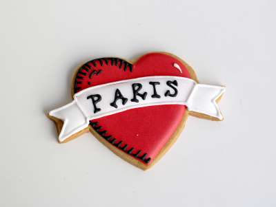 Chez Bogato - Pâtisserie Paris - Sablé Coeur tatouage à personnaliser