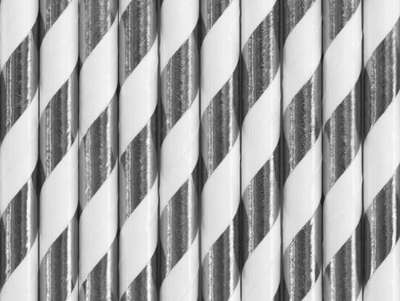 Pailles en papier rayé blanc et argent pour des évènements festifs et anniversaire
