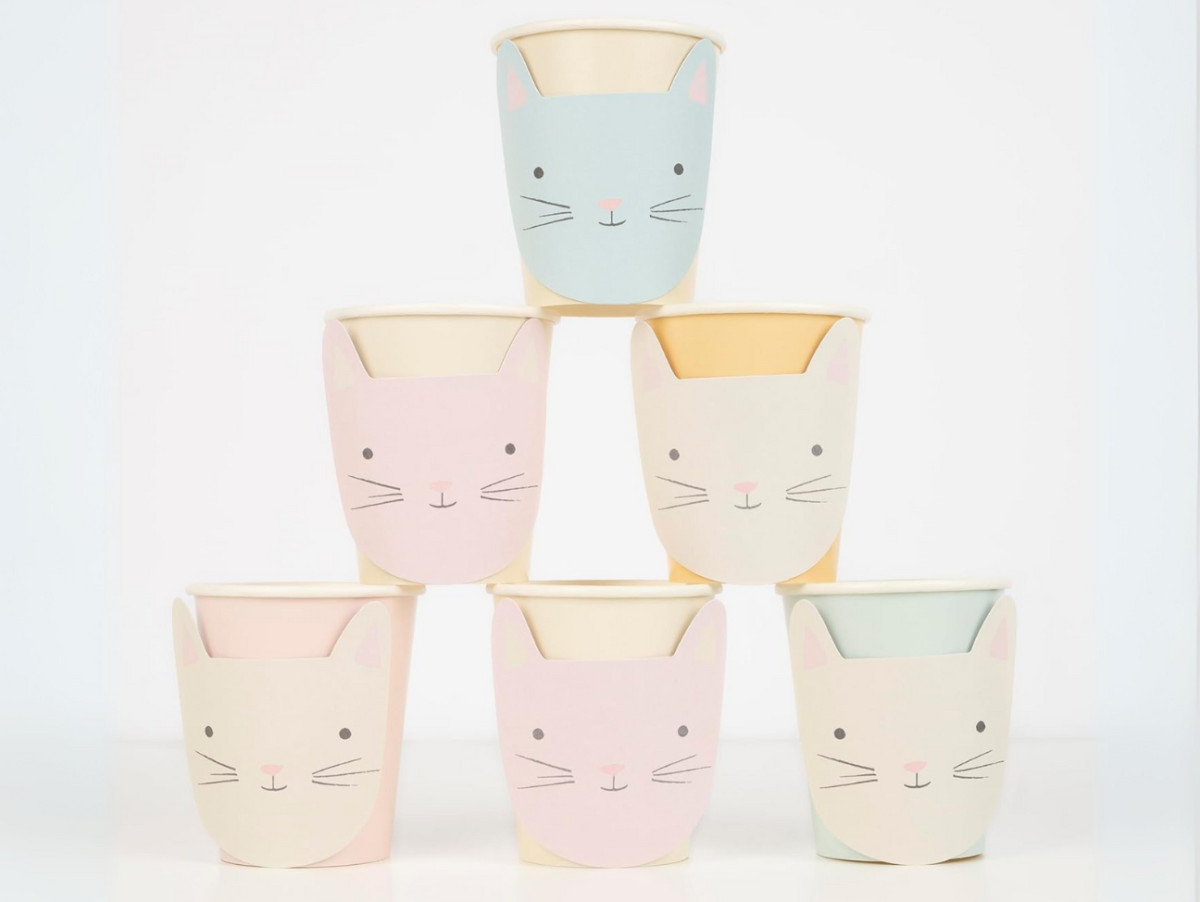 Chez Bogato - Gobelets avec des têtes de chats colorés