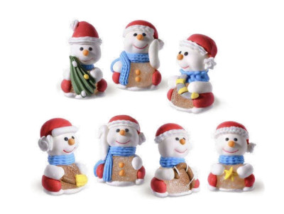 Collection de 7 bonhomme de neige en gelée et en sucre pour décorer votre Bûche de Noël ou vos Cupcakes de Noël.