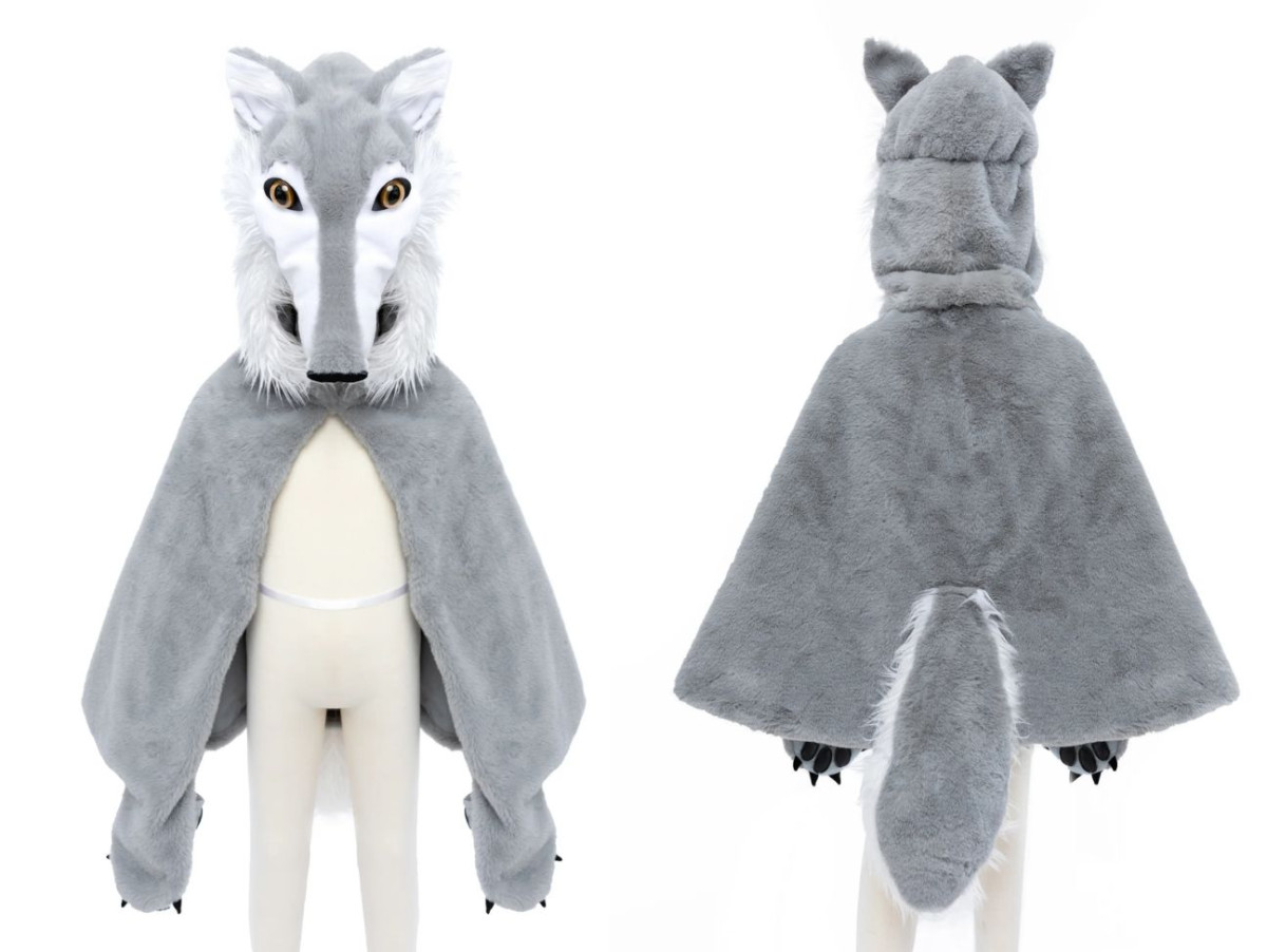 Déguisement pour les enfants, une cape avec une Tête de Loup. Parfait pour un anniversaire à thème !